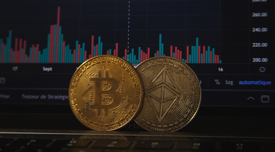 A股收评 | 指数集体反弹！军工板块热度持续